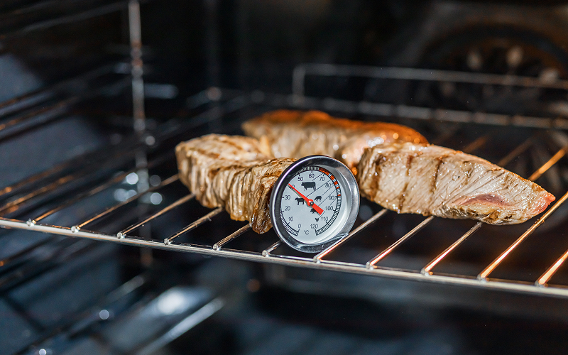 Image of an oven thermometer.