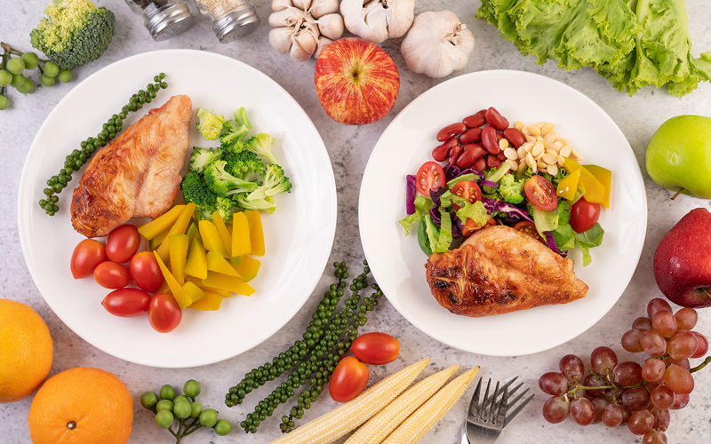 Healthy Restaurant Swaps That Keep Your Favourite Meals Guilt-Free A variety of healthy dishes